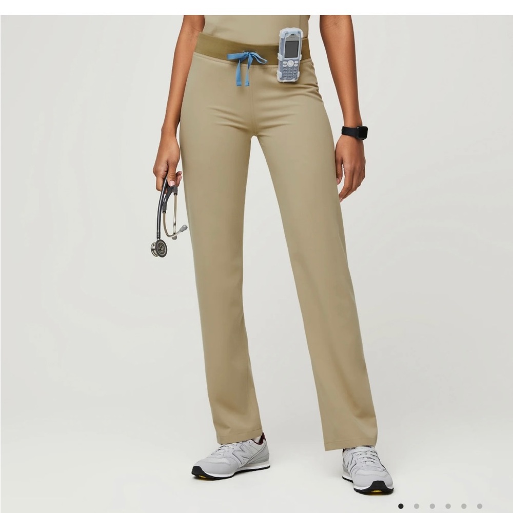 FIGS Livingston scrub pants